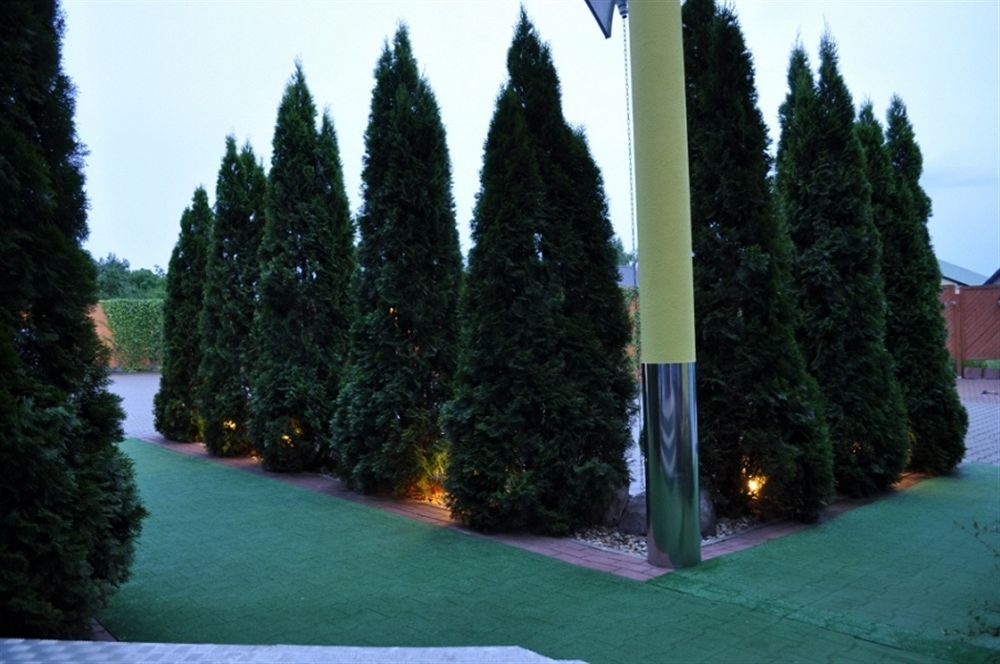 Park Unesco Residence Łęknica エクステリア 写真